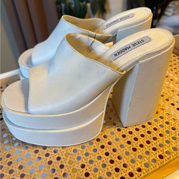 Steve Madden Women's Platform Sandals - Picture 3 of 7